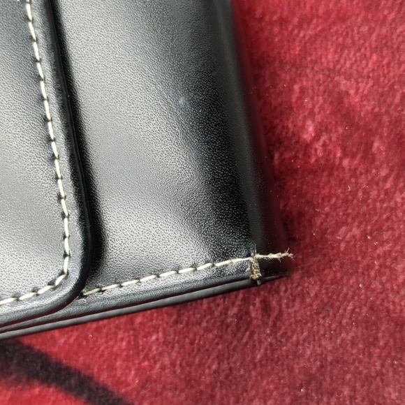 Jack George's black wallet - Picture 5 of 13